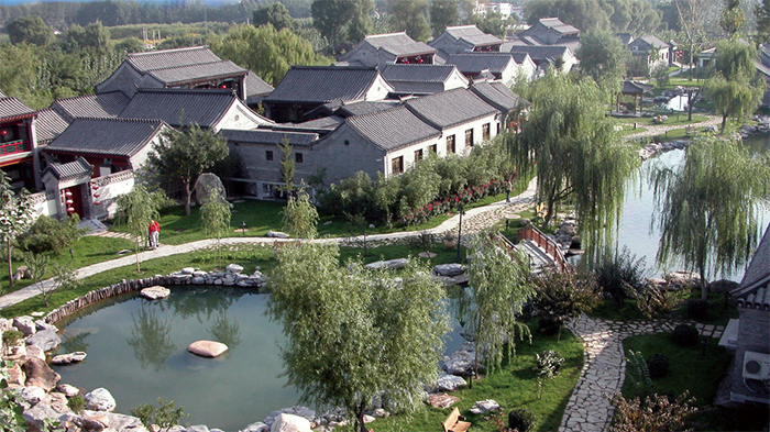 1300㎡室內(nèi)模擬高爾夫樂(lè)園？北京蟹島如歌帶你在度假村里體驗(yàn)四季如春！